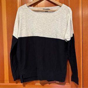 [Vince] Black and White Long Sleeve Top - Size M